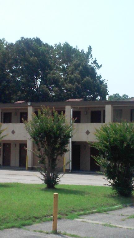 Midtown Motel Newport News Exterior photo